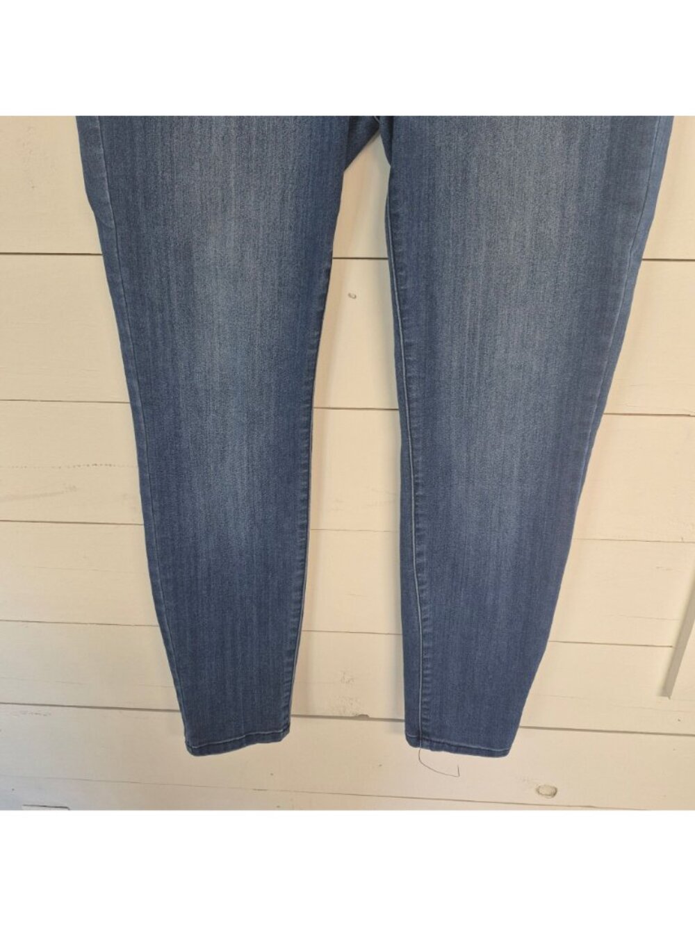 Cello Womens High Rise Skinny Blue Jeans Stretch Denim Size 14 - Picture 3 of 8